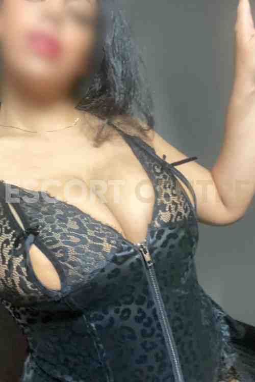 Luna - British / Caribbean - Escort in Leeds